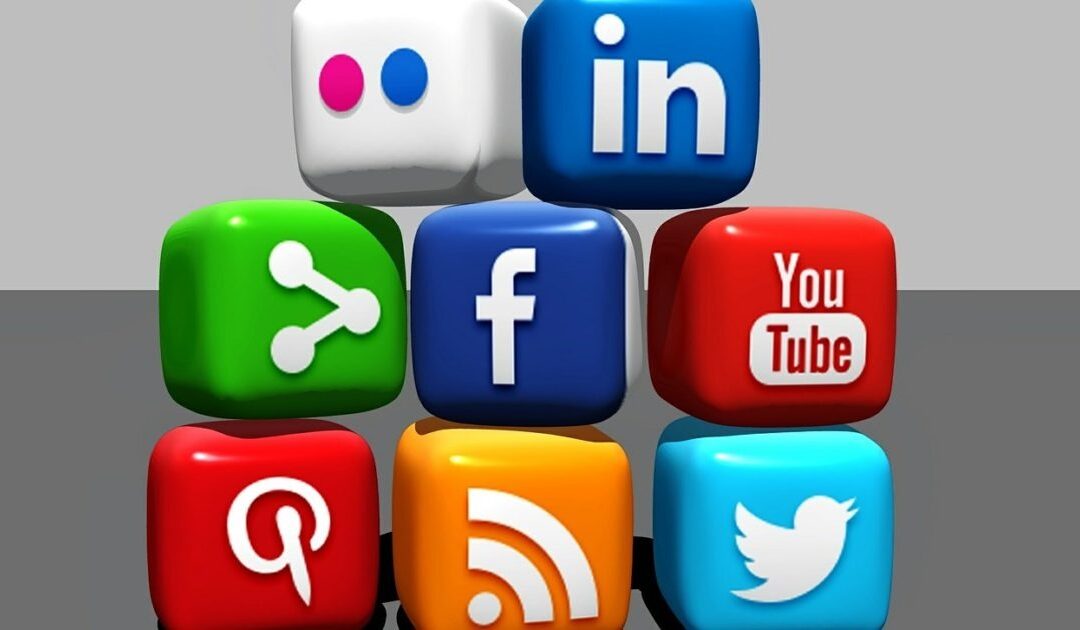¿Yo también puedo anunciar mi negocio en redes sociales?